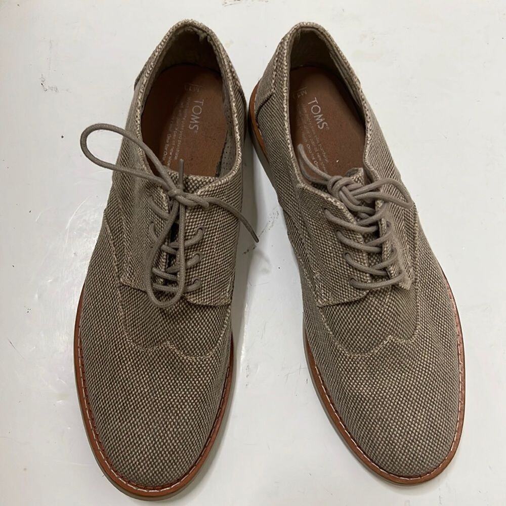 TOMS CANVAS BEIGE OXFORD SHOES SIZE 13